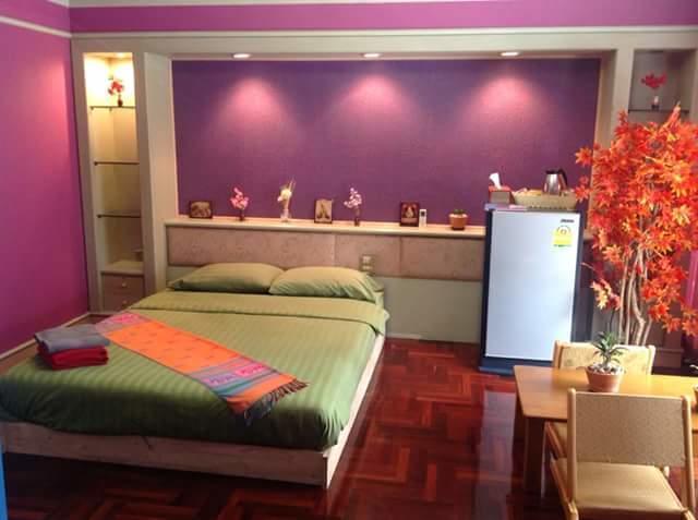 B&B 22 House Бангкок Экстерьер фото