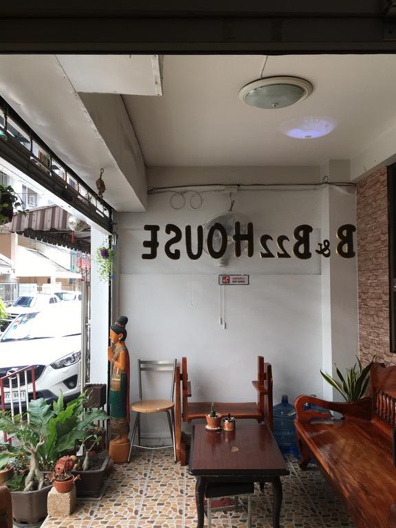 B&B 22 House Бангкок Экстерьер фото